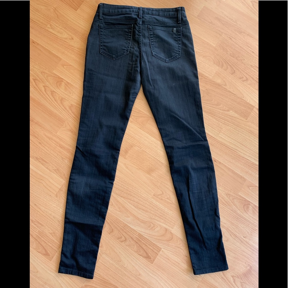 Joe’s Mid Rise legging Jean